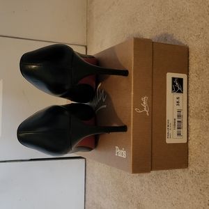 Louboutin Pigalle 85 size 38.5 in black
